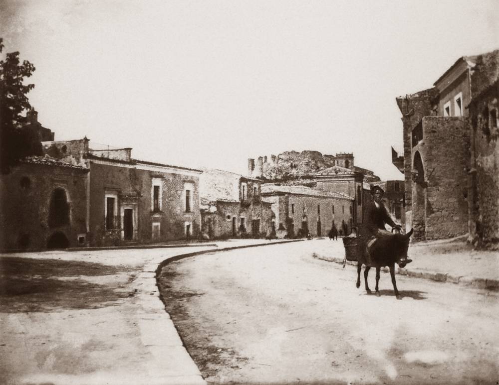 Verga, Giovanni   Una strada di Licodia Eubea. 1897