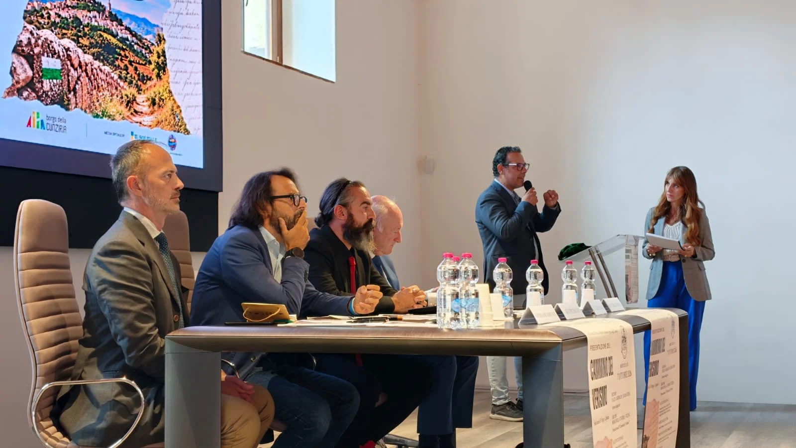 Cammino del Verismo inaugurato: 110 chilometri sulle tracce di Verga e Capuana tra sei Comuni