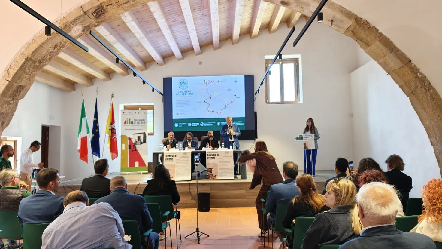 Cammino del Verismo inaugurato: 110 chilometri sulle tracce di Verga e Capuana tra sei Comuni